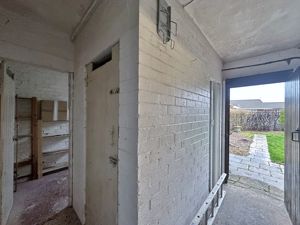 Photo 21- click for photo gallery